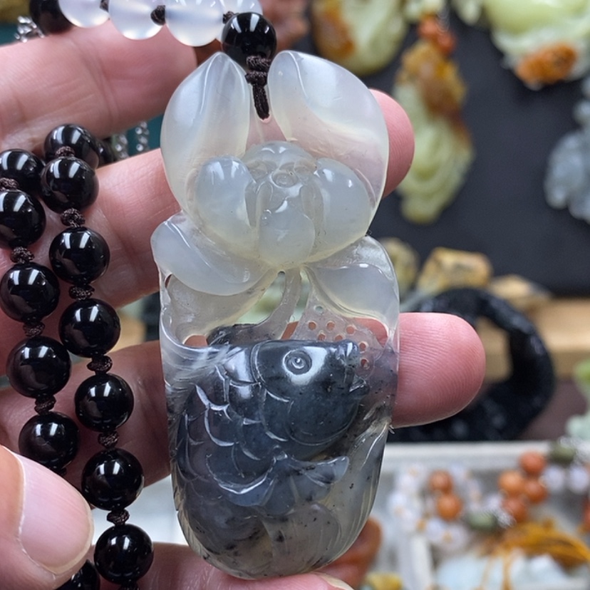 【闪购商品】蛇纹石玉吊坠未镶嵌