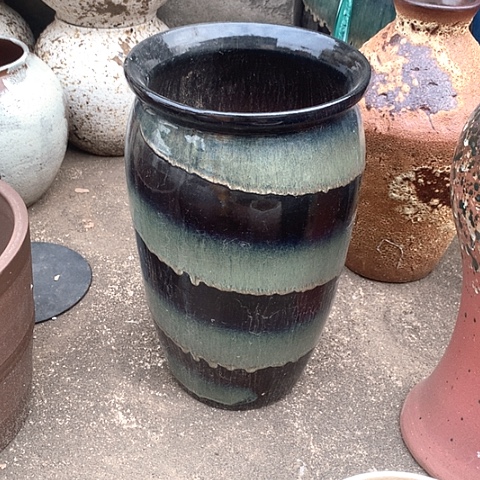 口径22高度38粗陶花盆