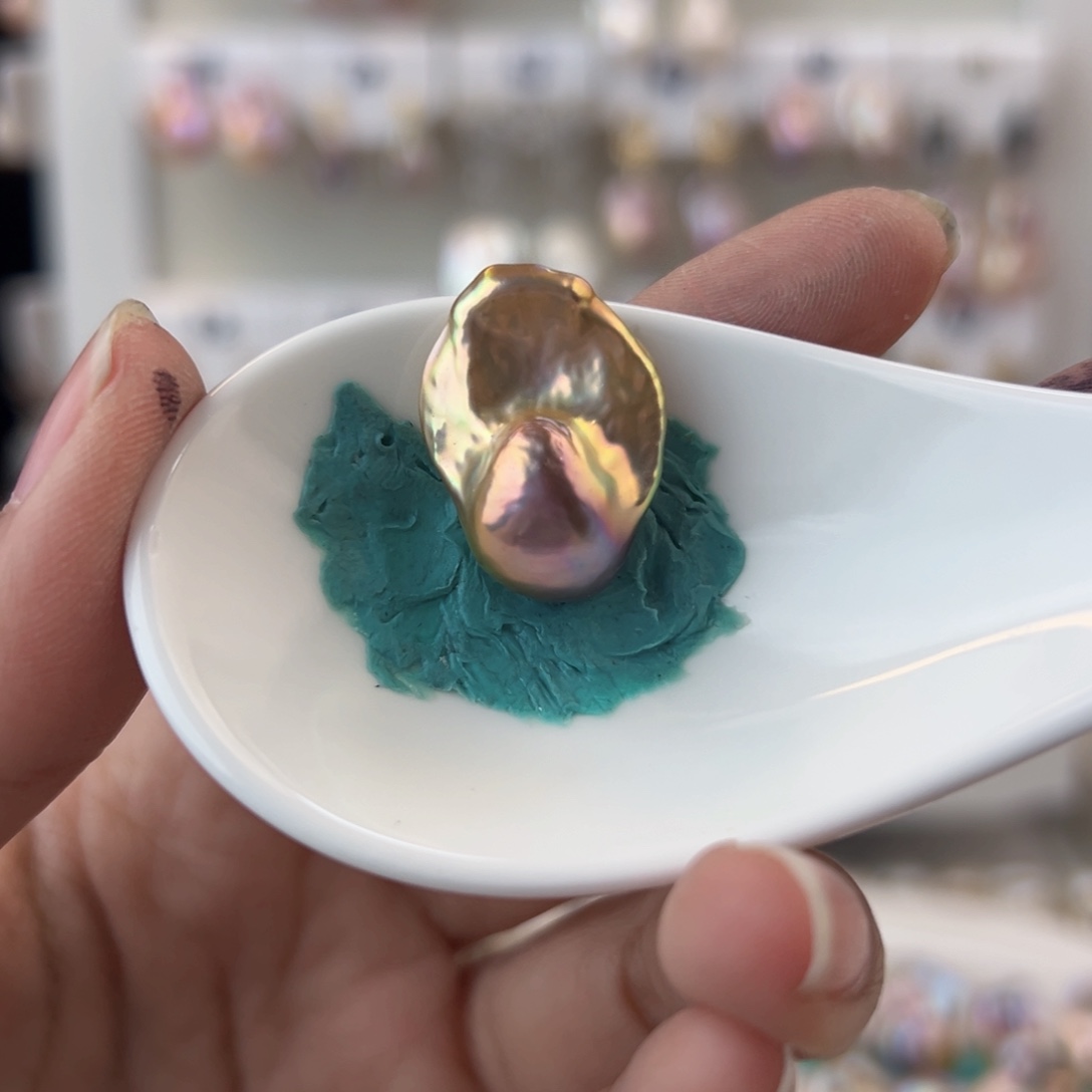 淡水珍珠吊坠(赠链)未镶嵌