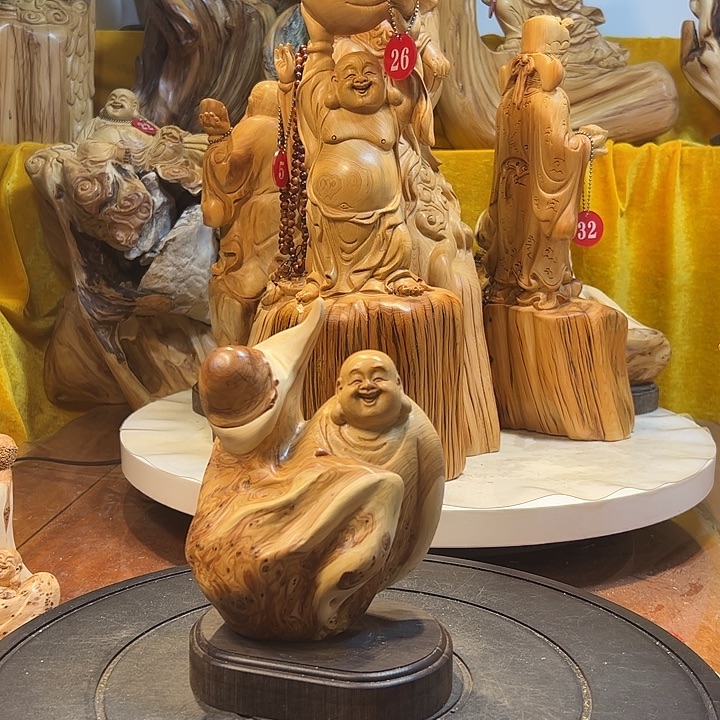 柏木（崖柏）  弥勒