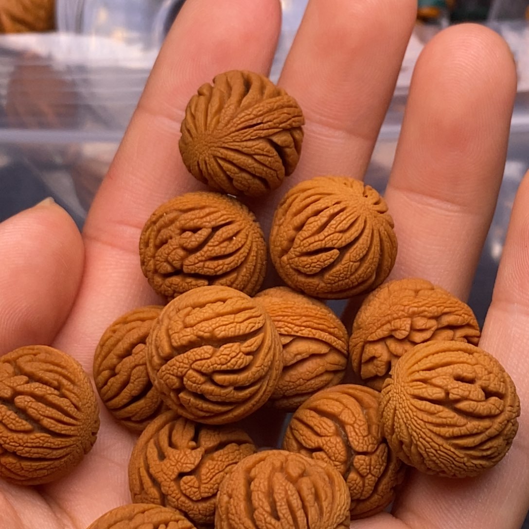 秦岭龙纹桃核单圈