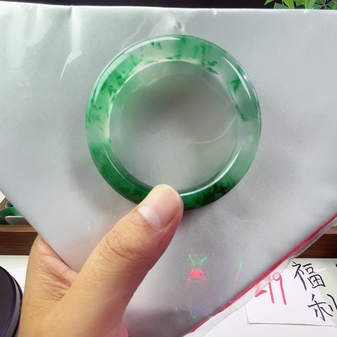 未镶嵌手镯石英质玉56
