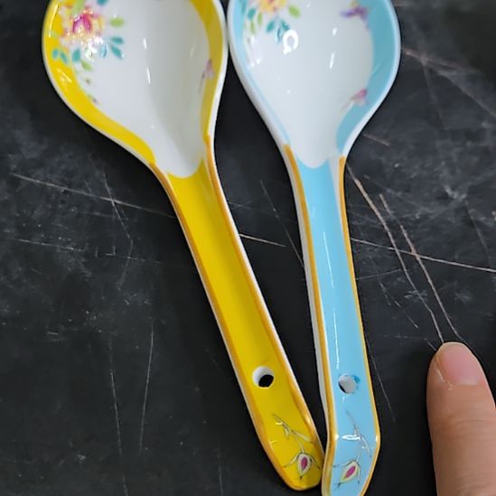 羽***手瓷片微瑕珐琅彩天鹅勺2个66666