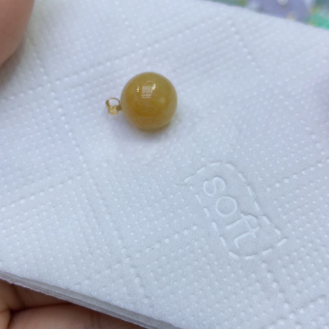 颈饰18K金镶嵌翡翠