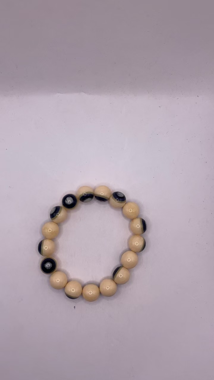 CY50【创艺家】 设计时尚气质手串（多样性发货发其一）