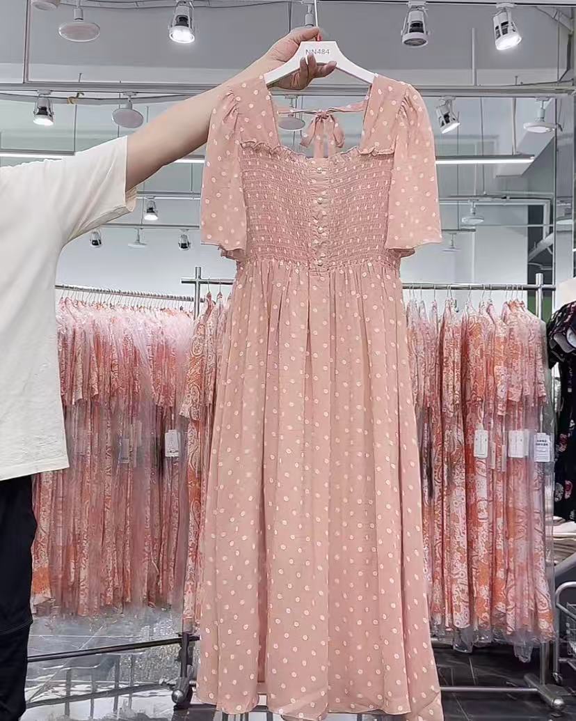 【幻彩SJ】NN484--时尚女装设计感连衣裙法式收腰轻奢气质显瘦小众