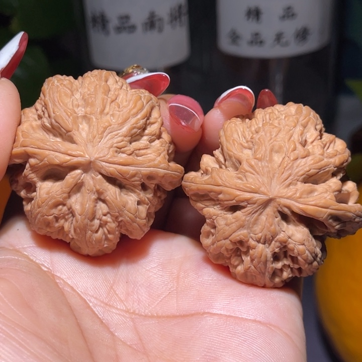 文玩核桃吊坠          44.5