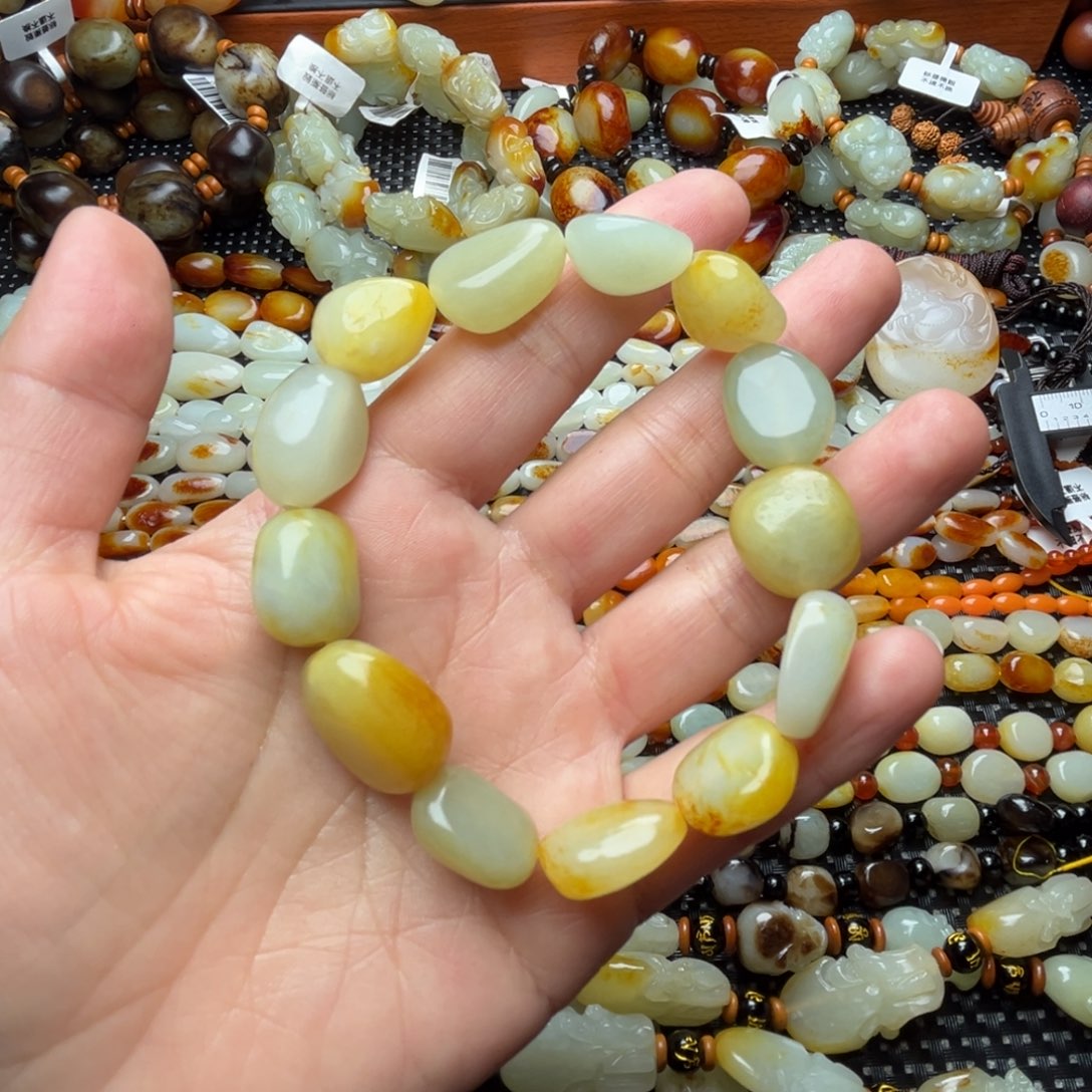 和田玉手链未镶嵌