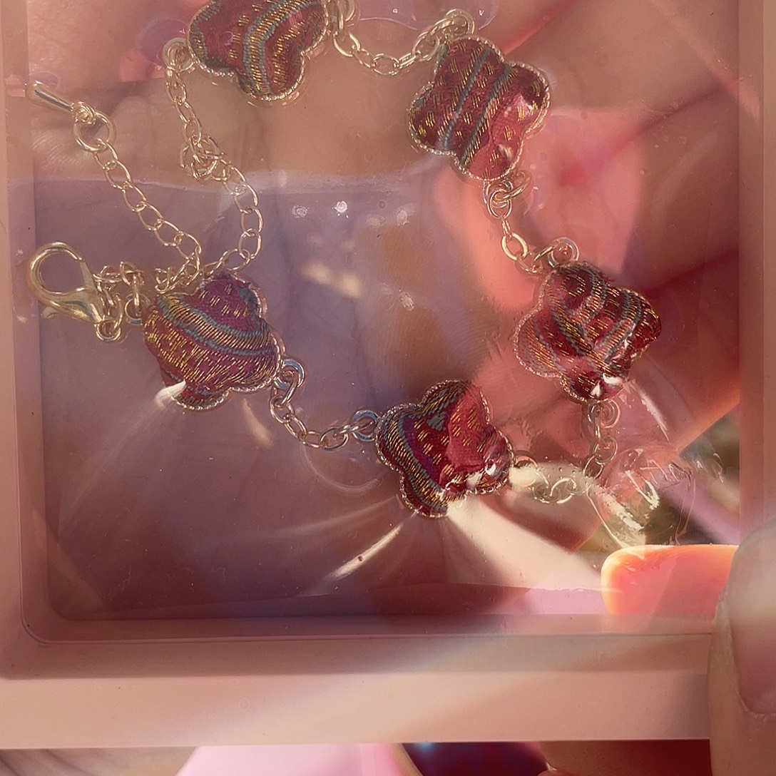 中式风格的手链不退不换