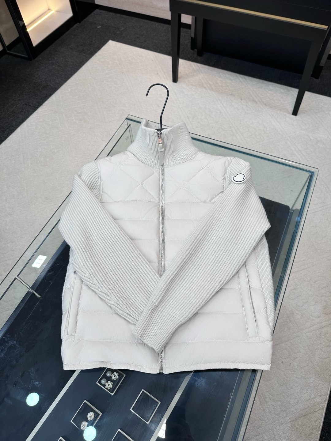 2025 红人上线 排骨拼接款立领马甲女款羽绒服-8808