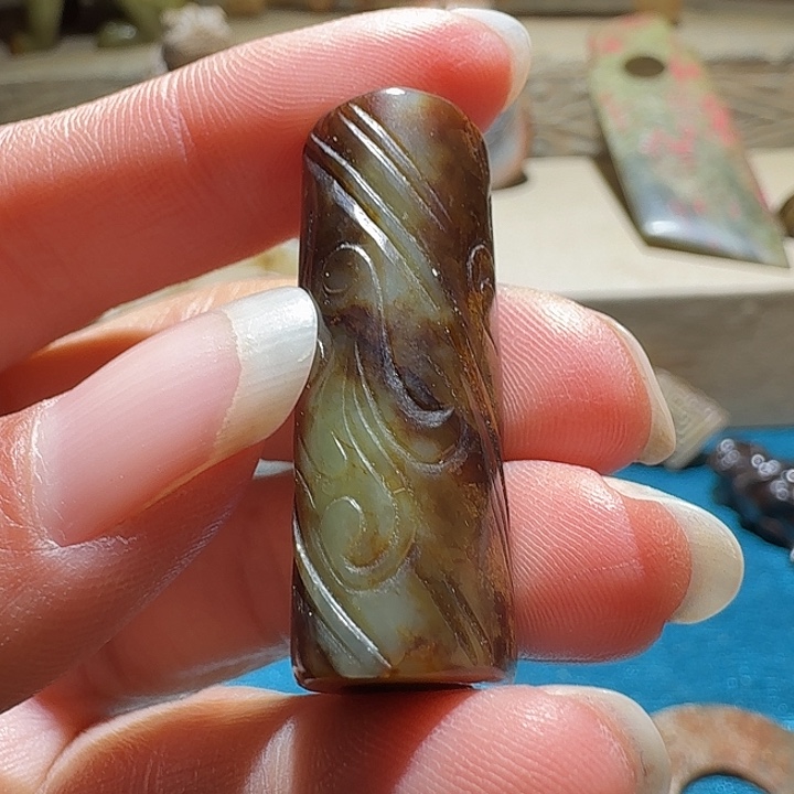 夏***軍和田玉未镶嵌挂件