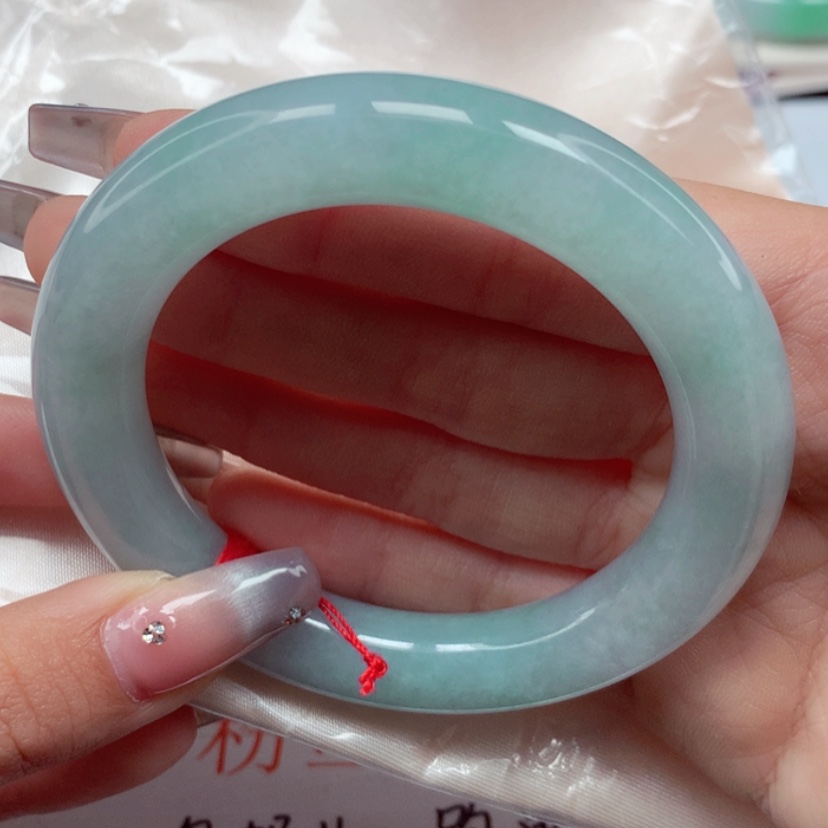 【闪购商品】翡翠手镯未镶嵌55圈