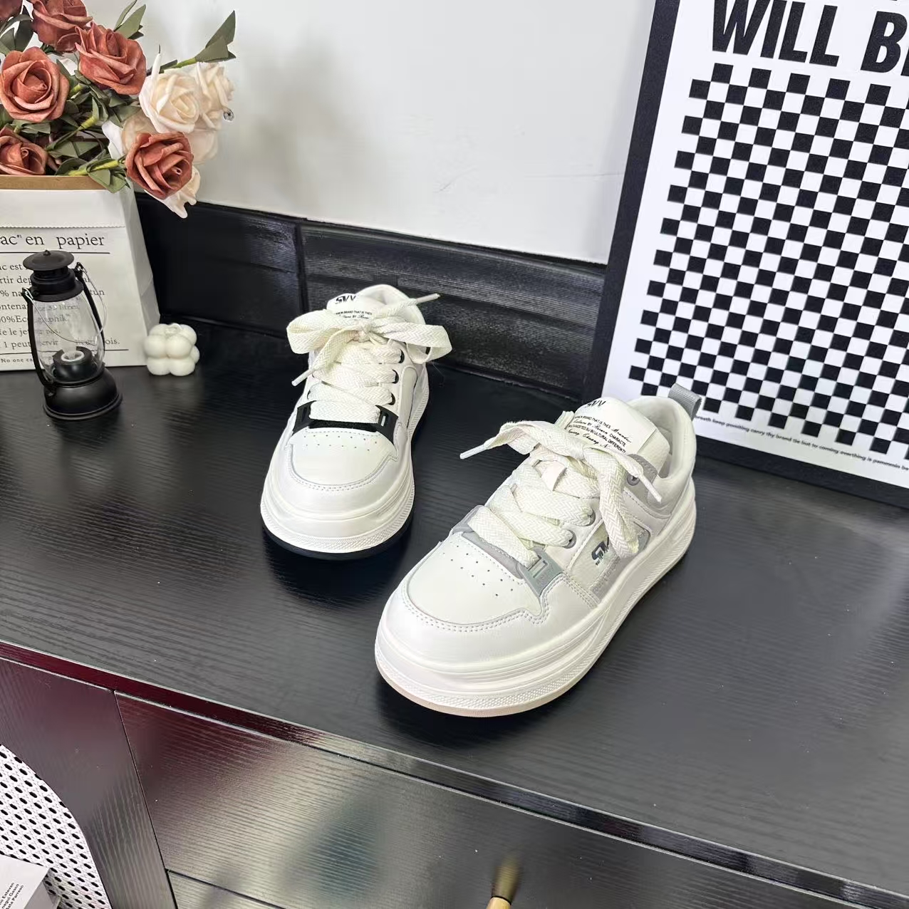 春季新款时尚休闲女鞋小白鞋百搭流行舒适冷粘工艺平底2598