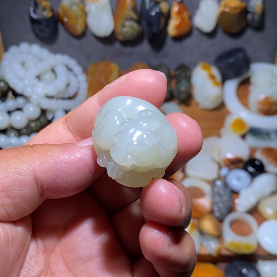 和田玉颈饰未镶嵌W****r