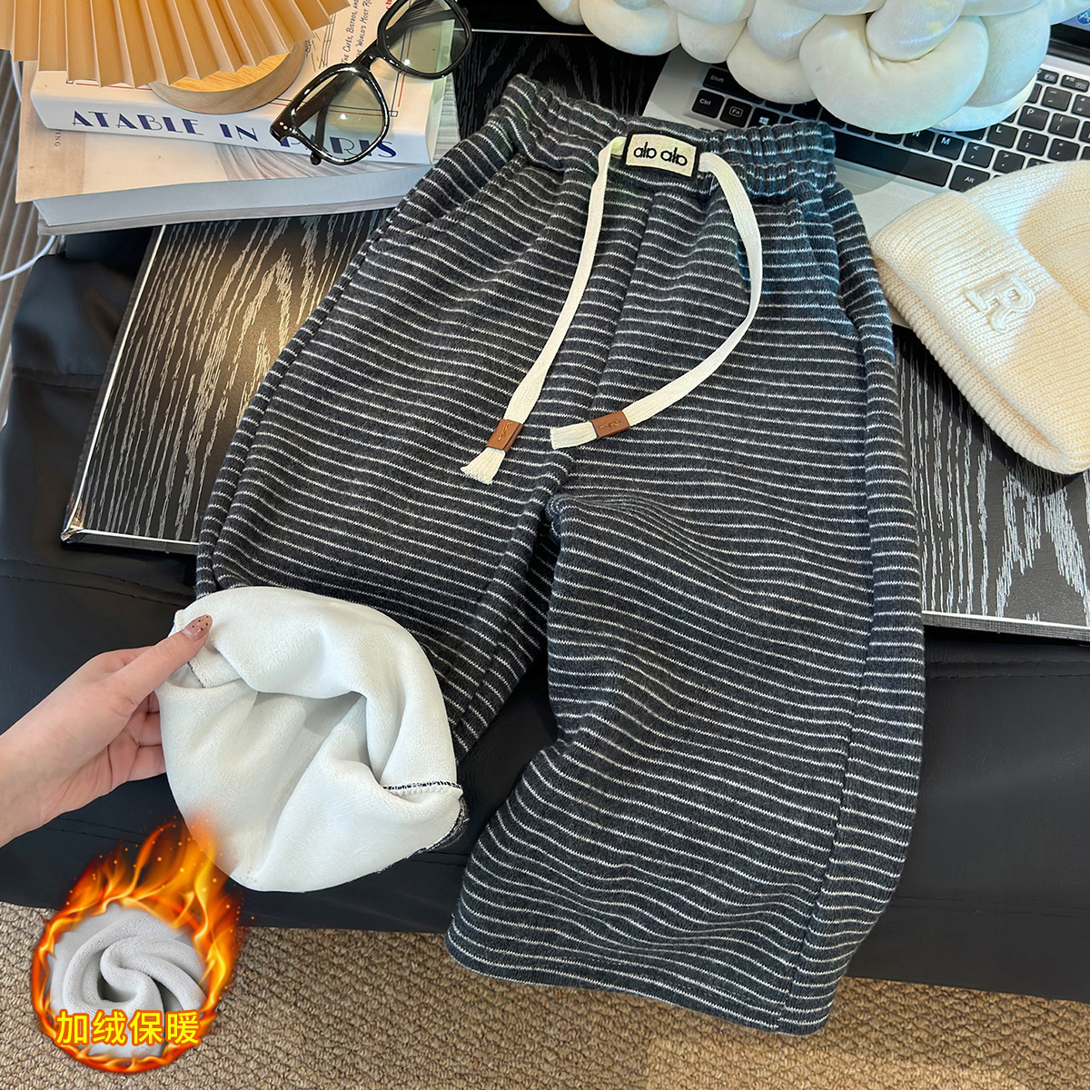 新款儿童条纹加绒加厚一体绒休闲风韩版洋气时髦百搭糯糯裤阔腿裤