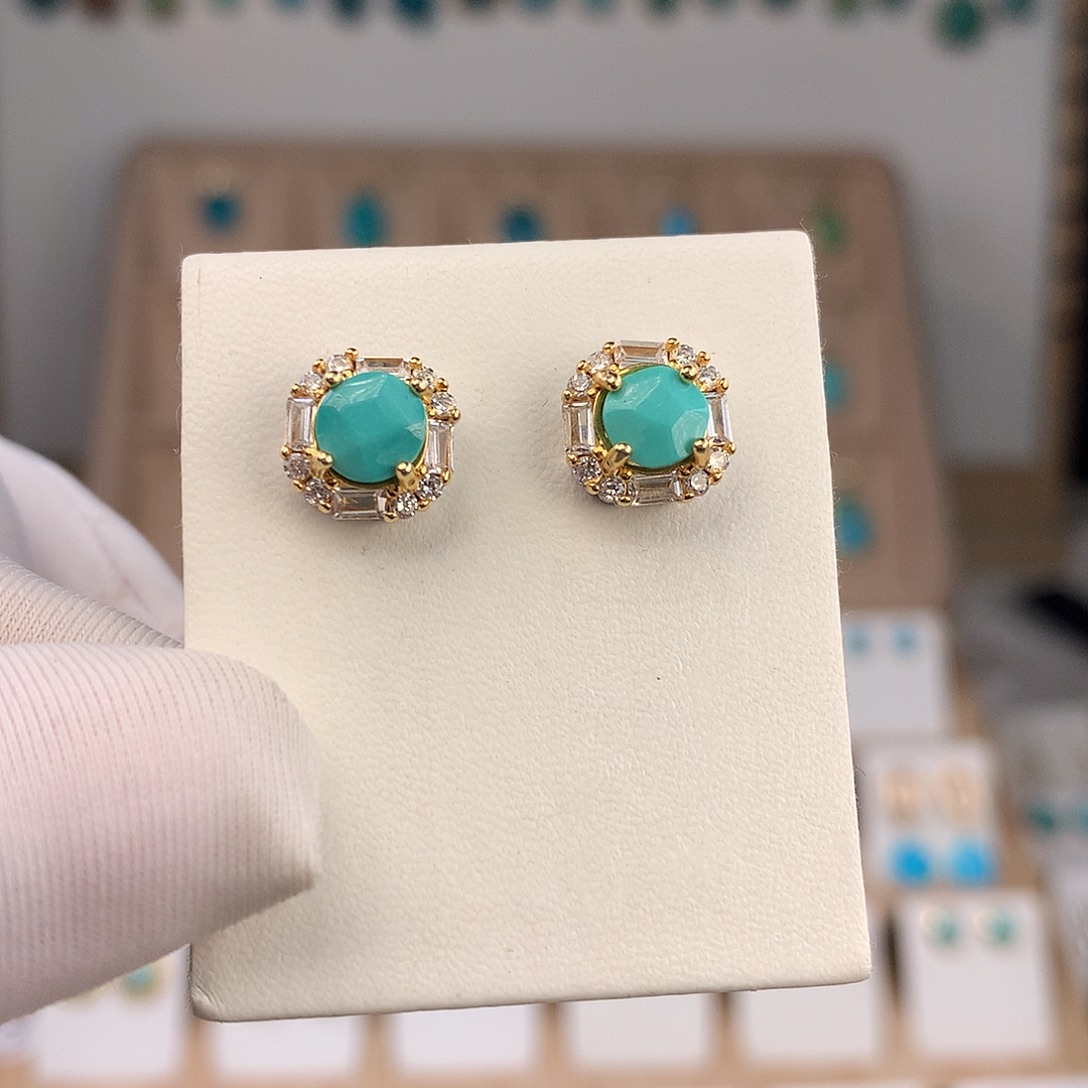 绿松石未镶嵌耳饰