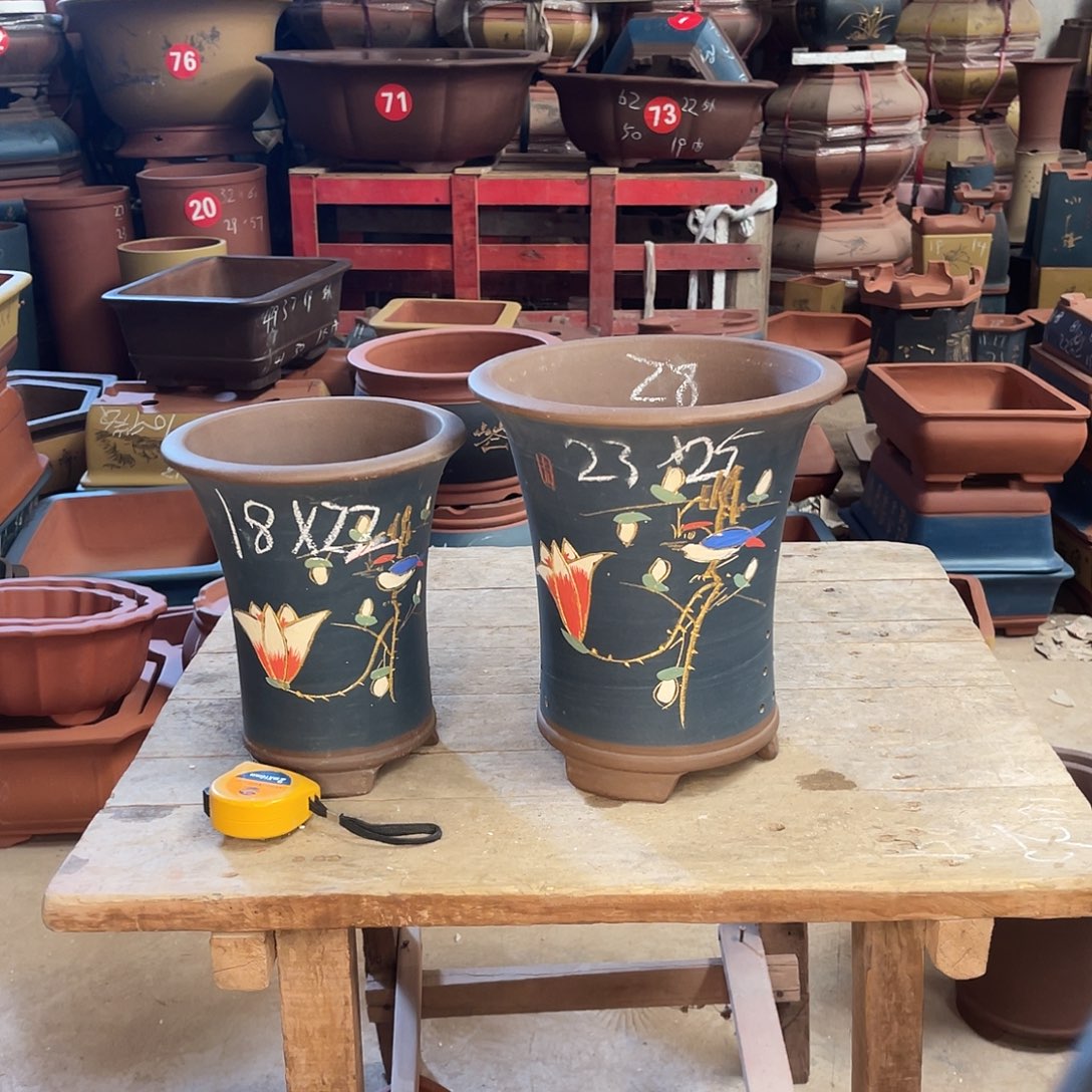 紫砂花盆兰花盆两个