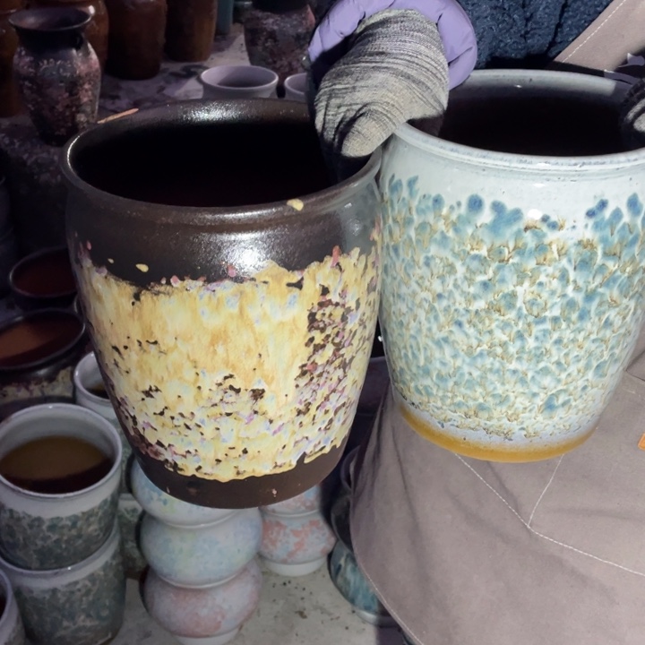 紫砂花盆口20高24瑕疵瑕疵