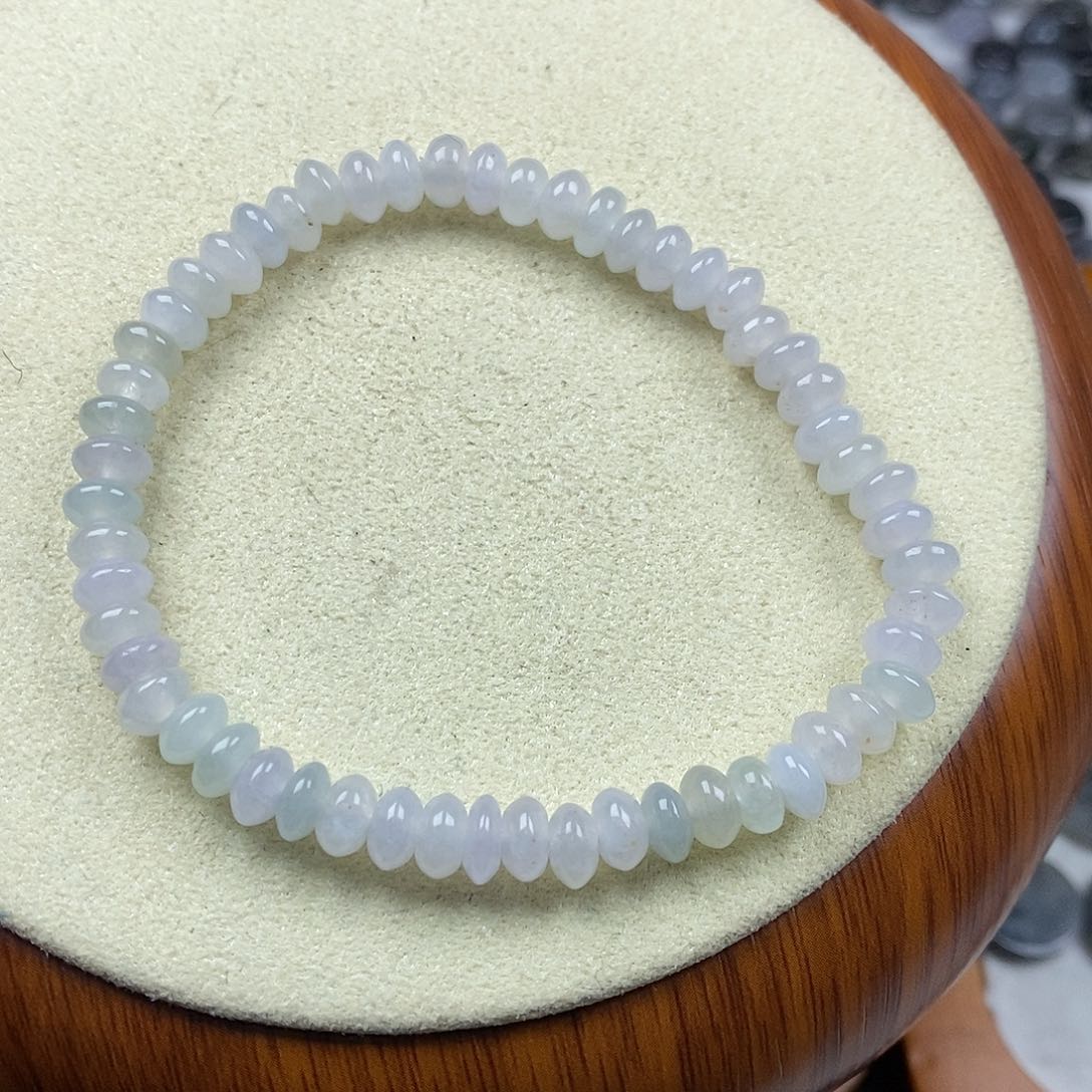 翡翠未镶嵌戒指白冰鼓珠手串