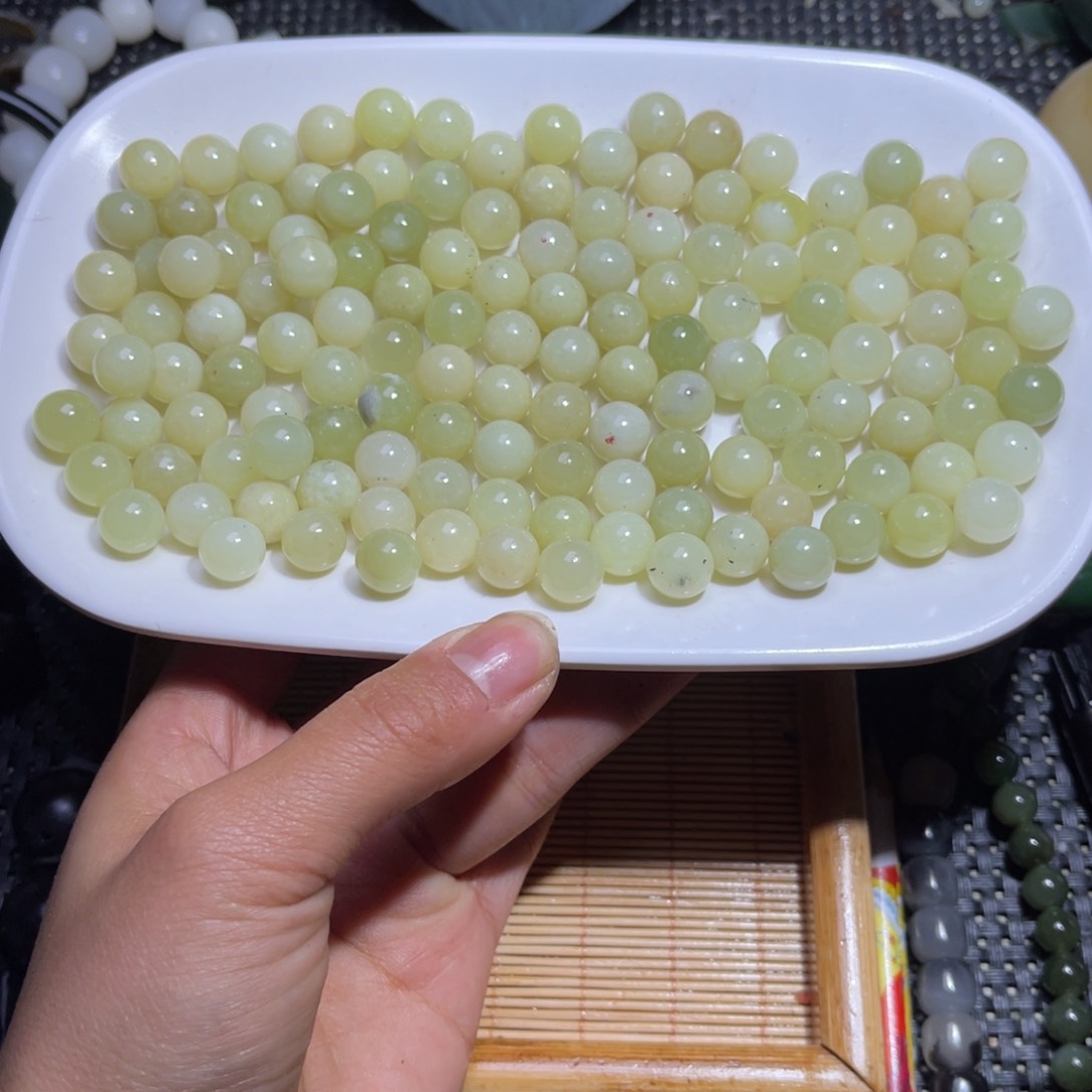 未镶嵌和田玉车挂