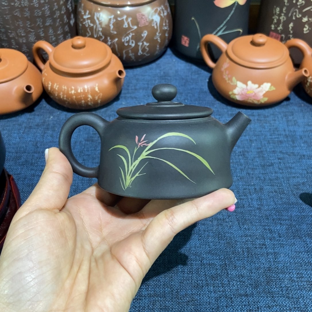 1建水紫陶手工彩填壶120
