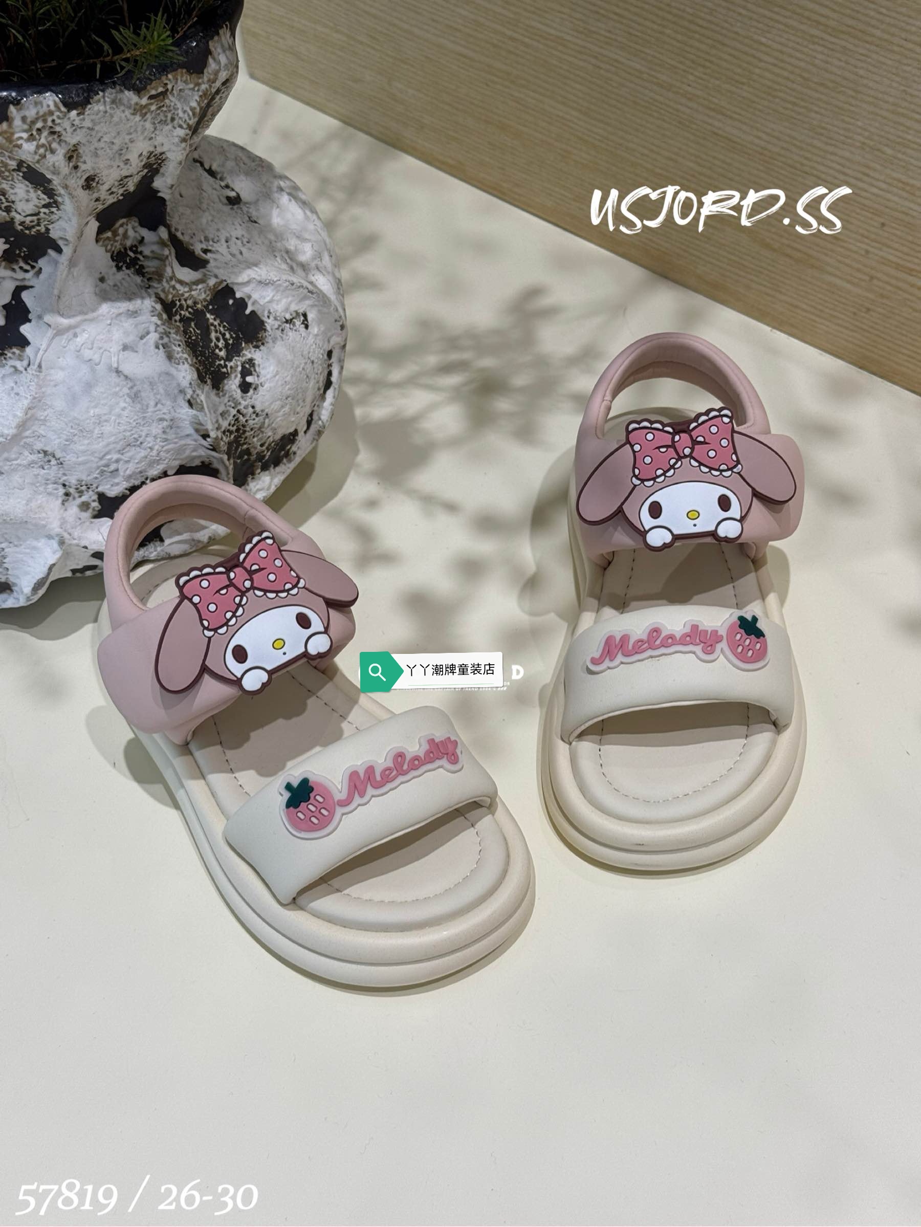 7819夏季沙滩鞋时尚女童装韩版女童凉鞋露趾软底