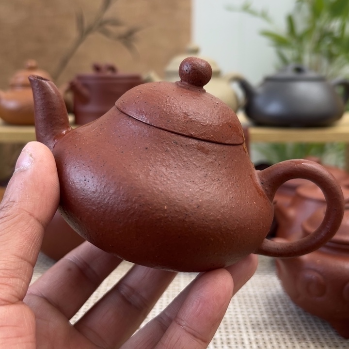 宜兴原矿紫砂矮泥、200CC朱泥