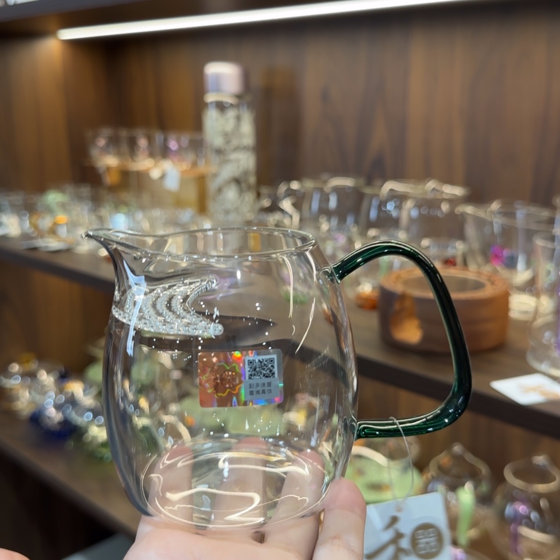 禾器泰然月牙墨绿色。。。