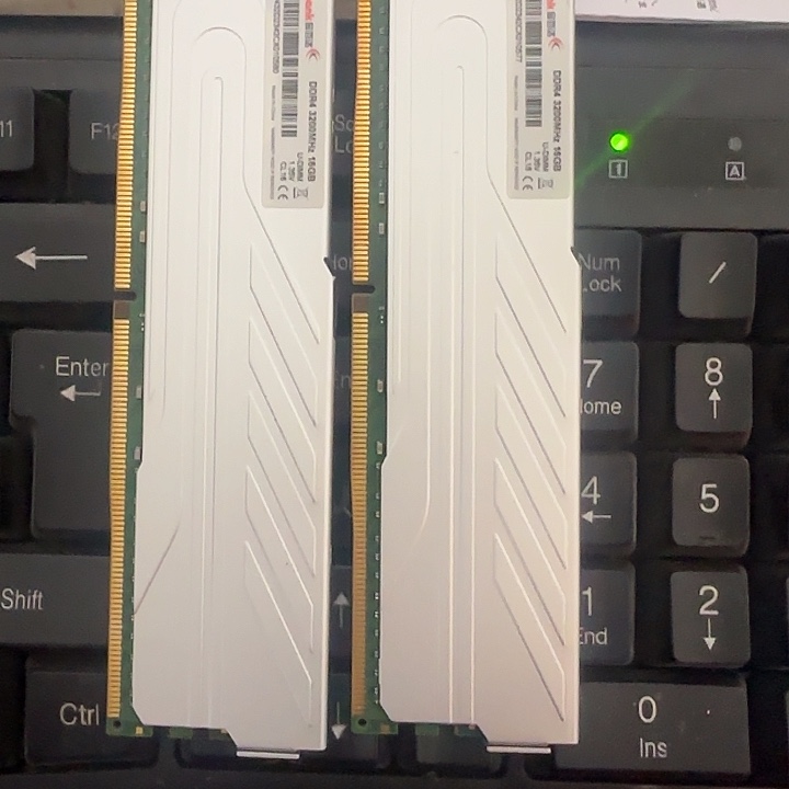 罗****9新金百达双16 3200银爵