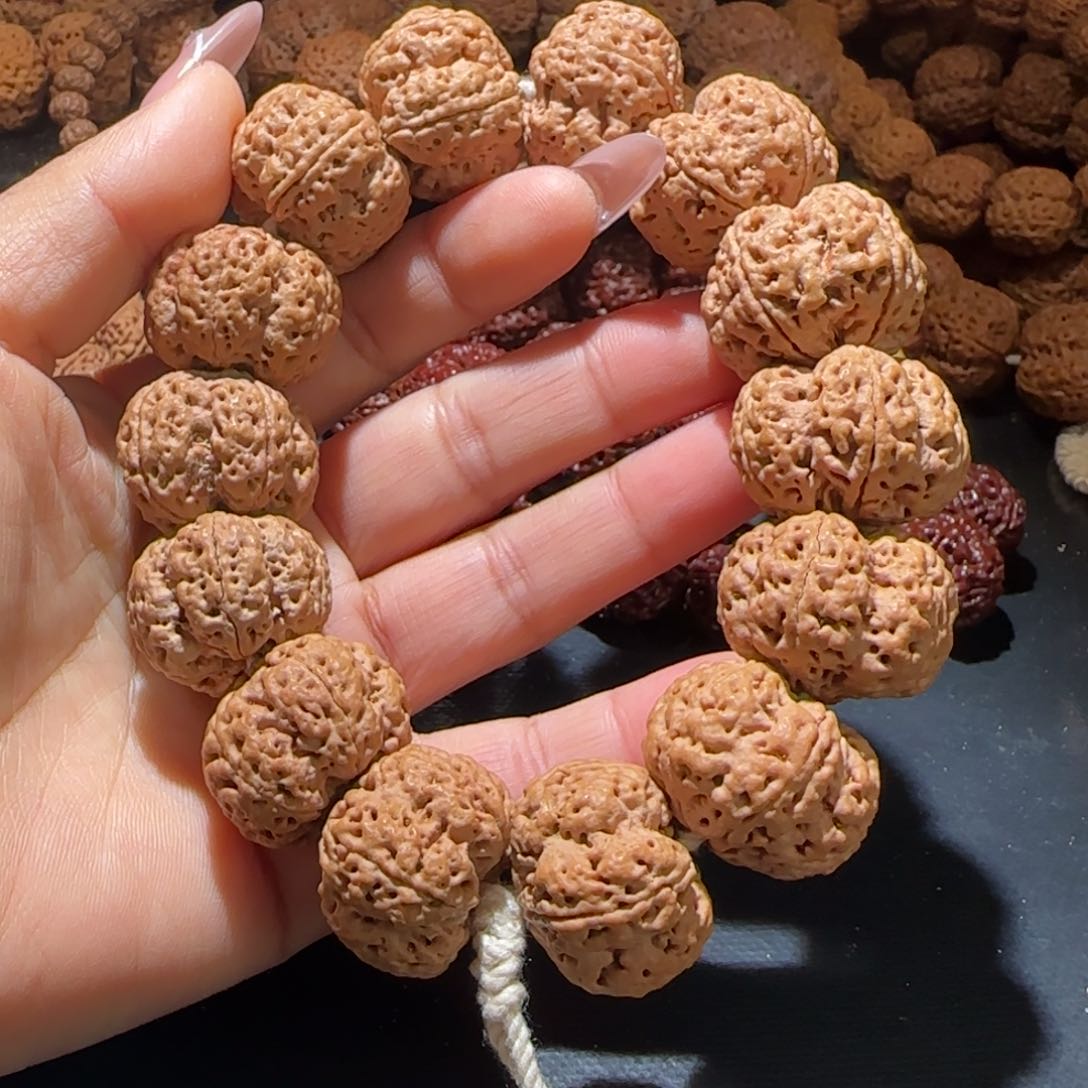 金刚菩提手串25问鼎梅花