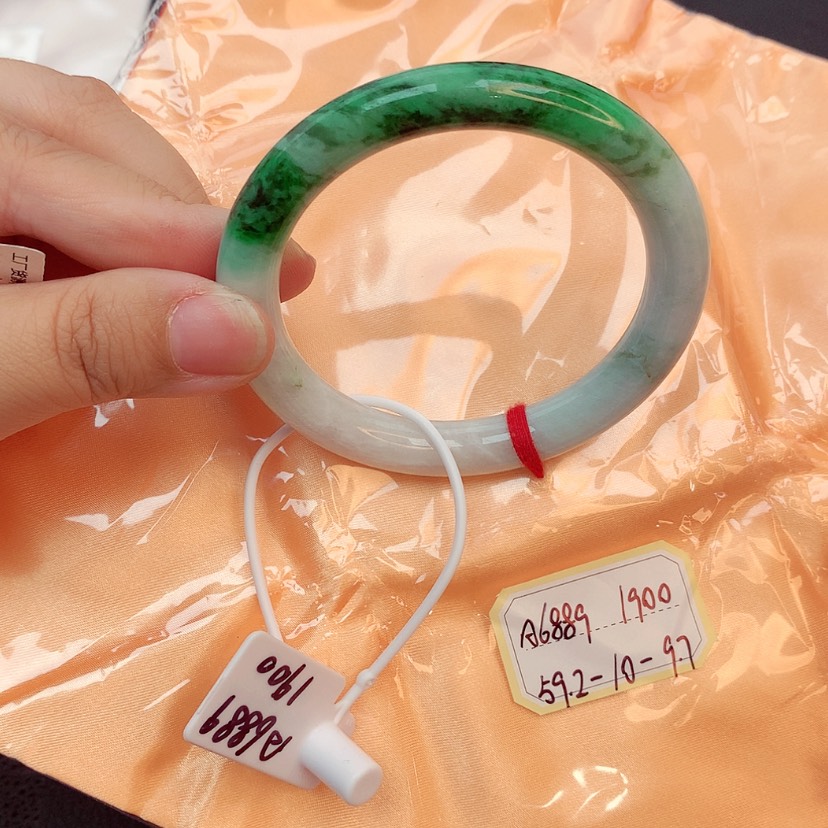 【闪购商品】翡翠手镯未镶嵌天然缅甸翡翠A货