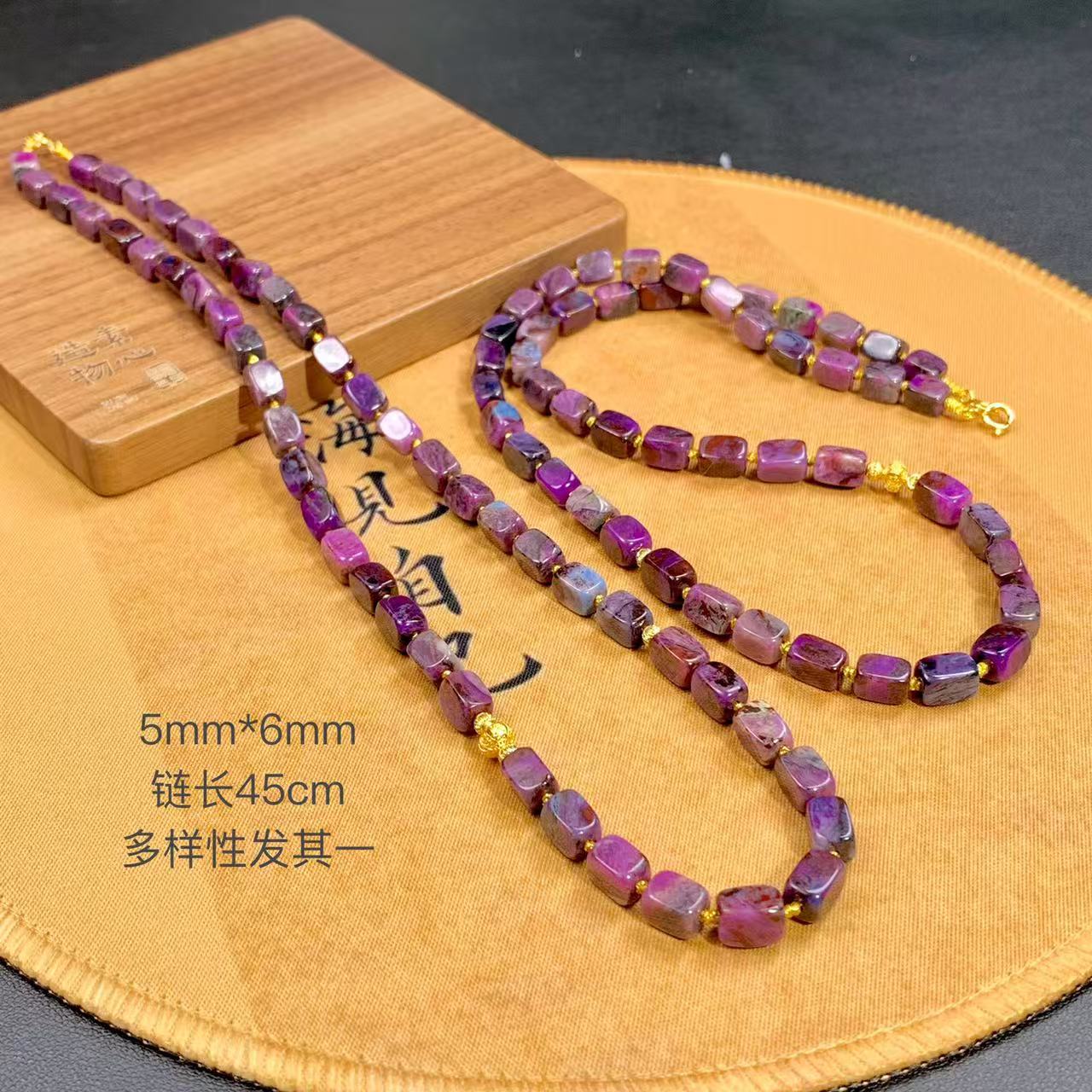 芸礼丨18K金镶舒俱来魔方项链5mm*6mm/多样性发其一/K01150