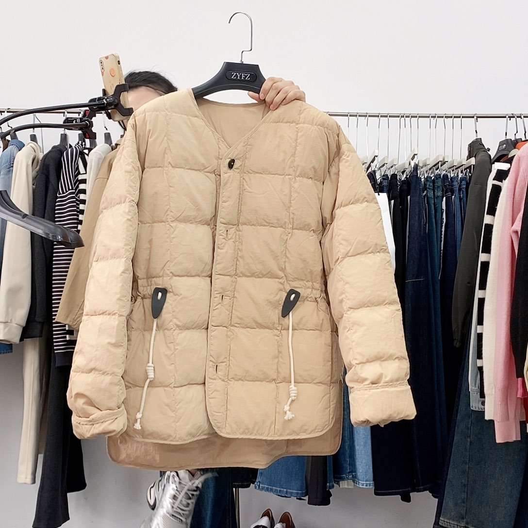 米色外套ML备注尺码