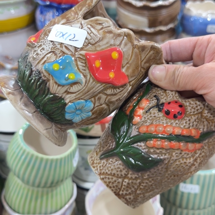 凑9块包邮，有孔，花盆
