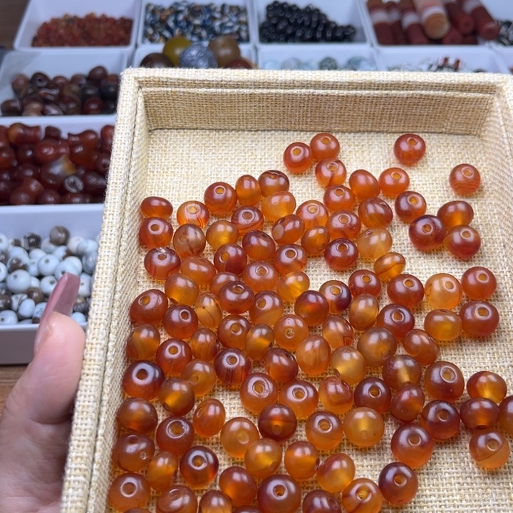 琉璃非金属2.5元随机一颗