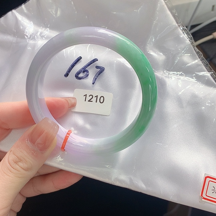 翡翠手镯未镶嵌天然翡翠手镯01