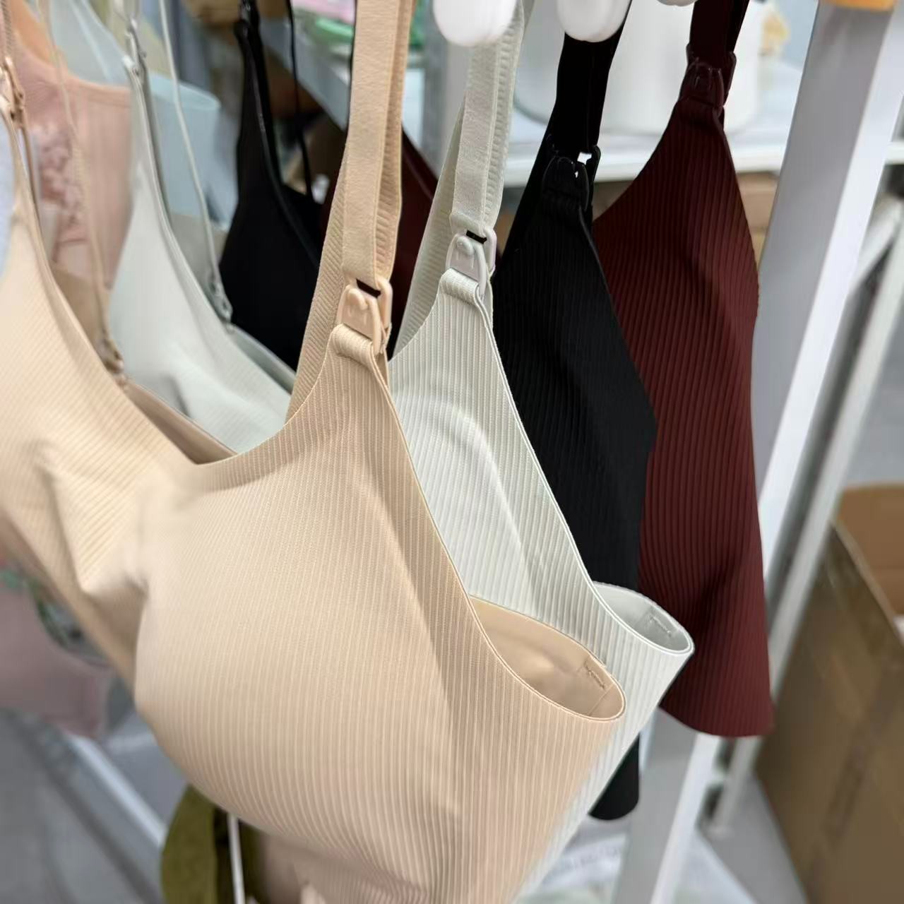 肩开套头哺乳内衣产后喂奶专用胸罩防下垂聚拢孕妇孕期无痕文胸