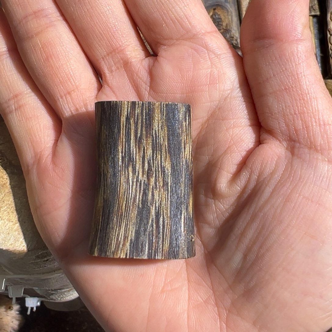 沉香吊坠绿棋楠吊坠7.6克