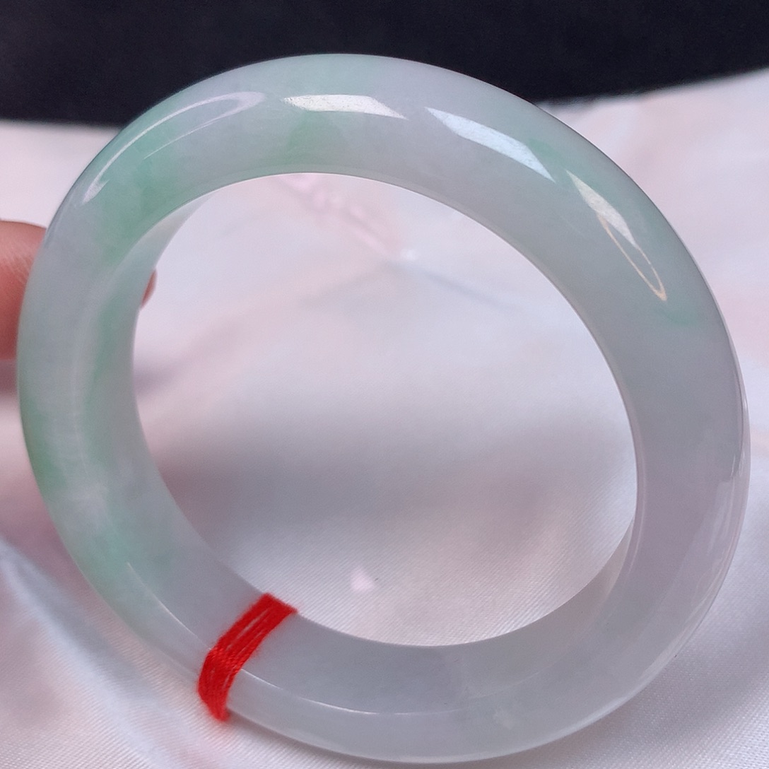 翡翠手镯未镶嵌55 翡翠手镯