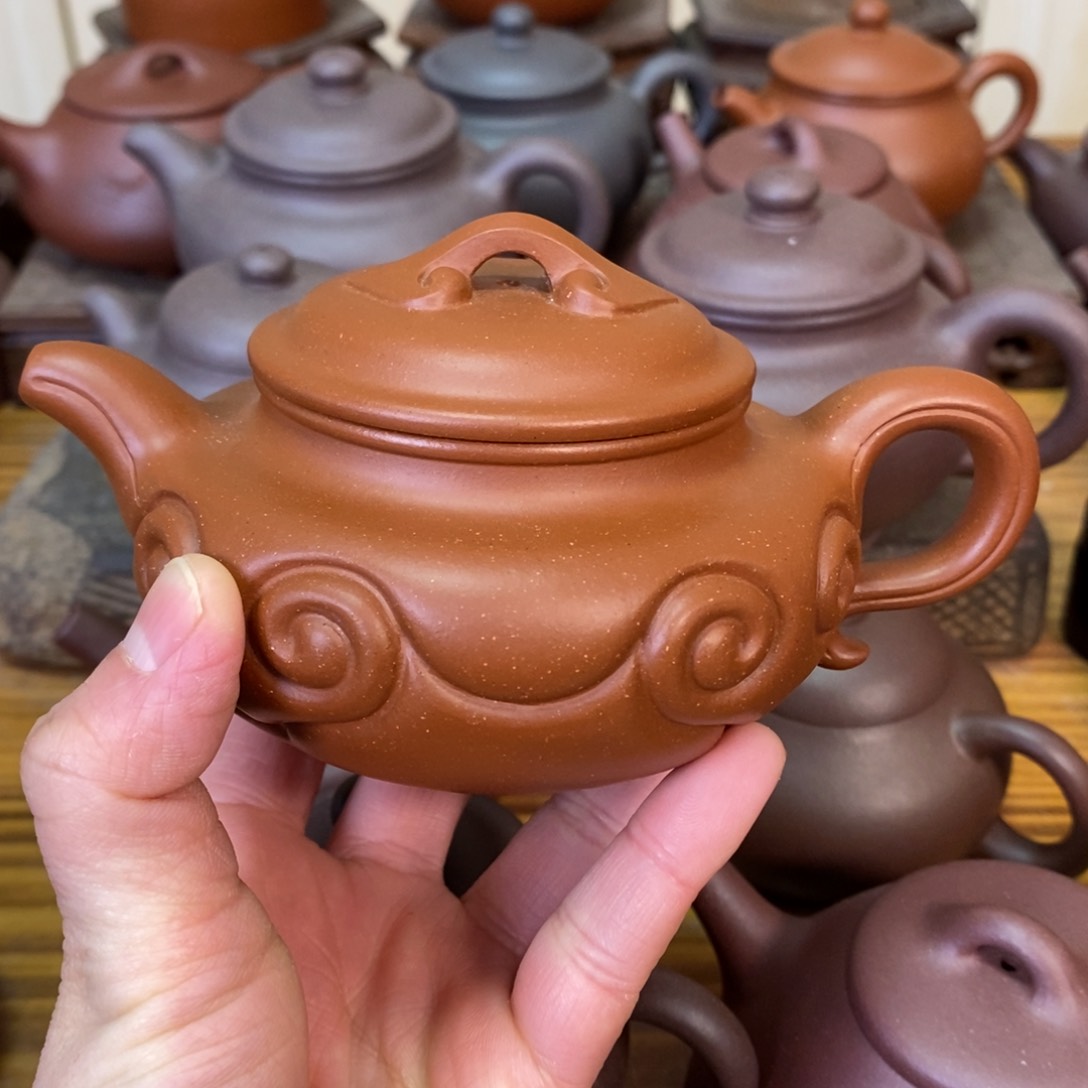 紫砂茶壶c v b b n m m k k