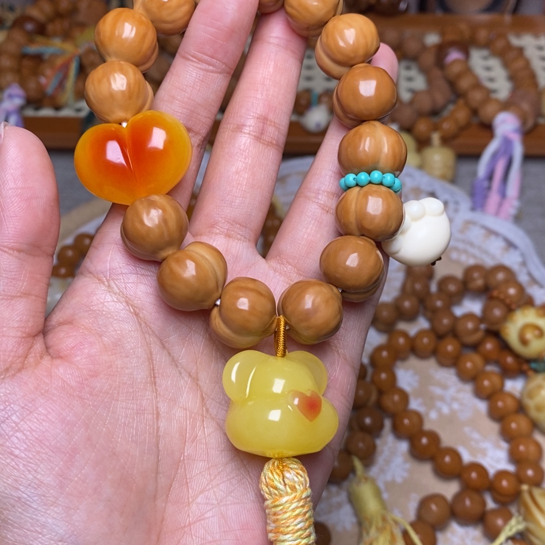 吊坠猴头核桃全品屁桃手持➕熊头爱心猫爪卡环