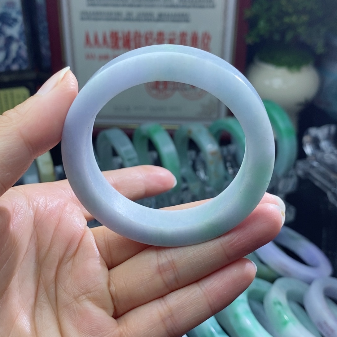 未镶嵌手镯定制翡翠ꩵ****