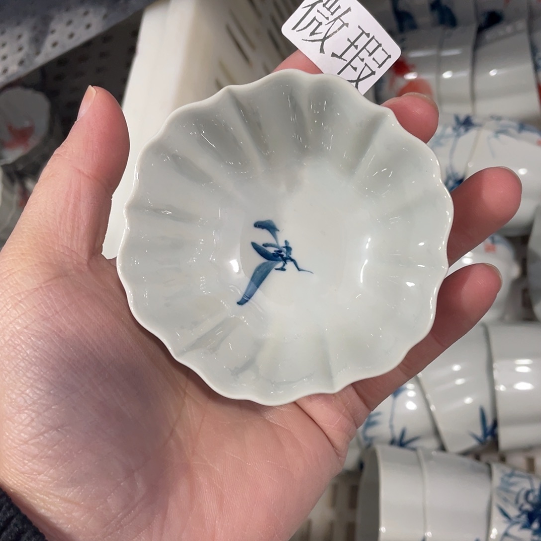 釉下手绘茶具微瑕