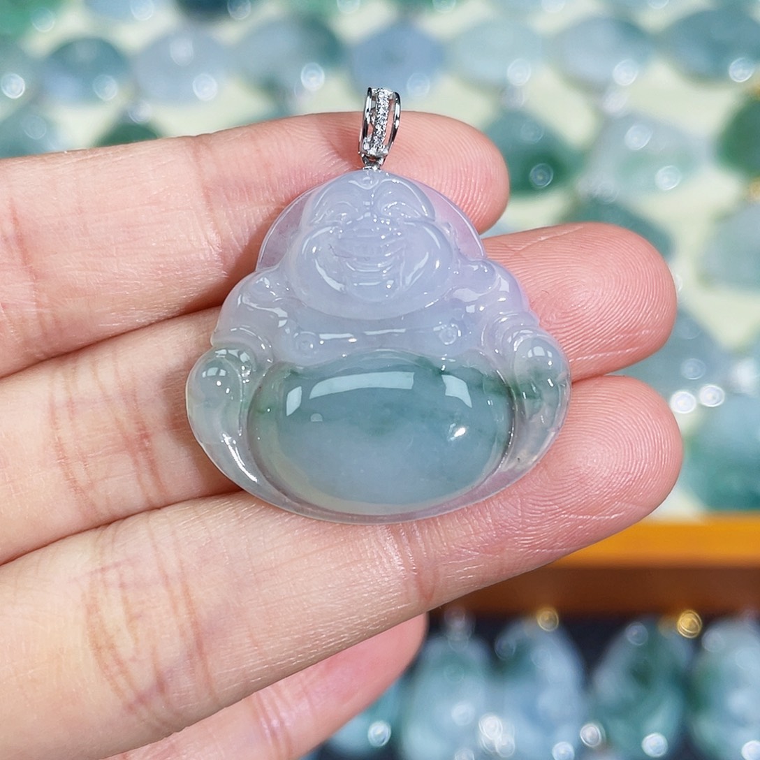 翡翠颈饰18K金镶嵌吊坠