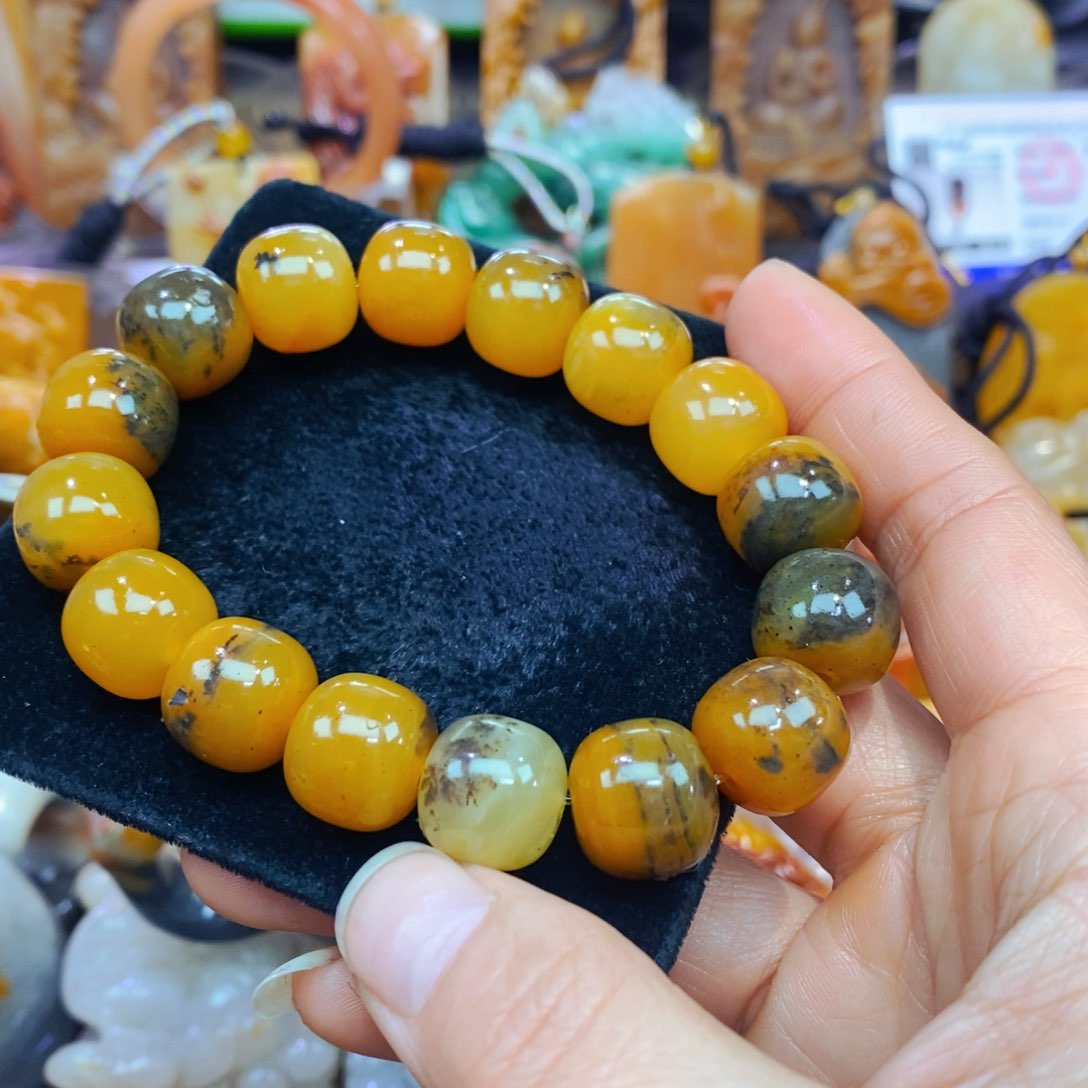 未镶嵌石英质玉（黄龙玉）吊坠(不含链)