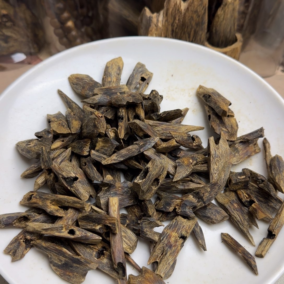 天***空沉香碎屑沉香陆河小树心料129克