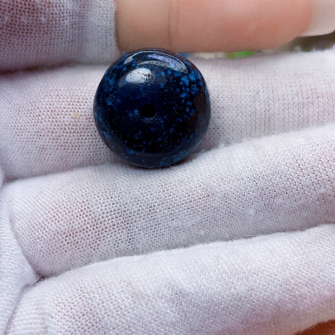 绿松石未镶嵌饰品