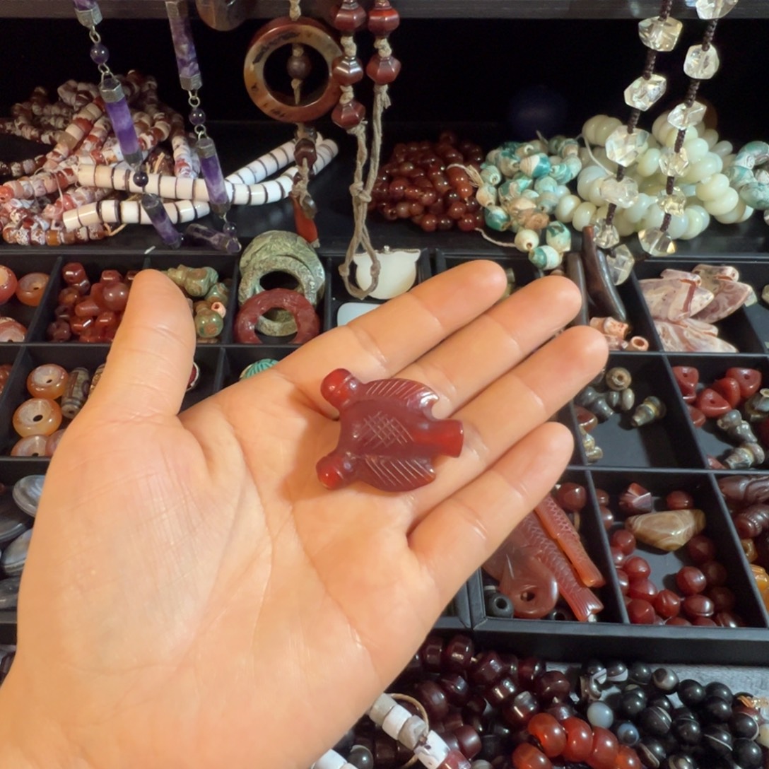 雨***虹玛瑙/玉髓合金颈饰