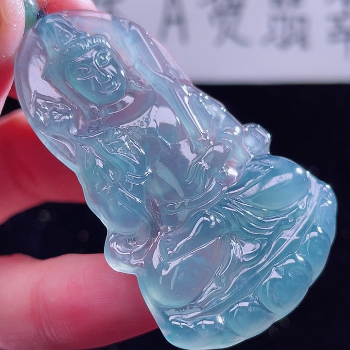 翡翠颈饰未镶嵌999999999