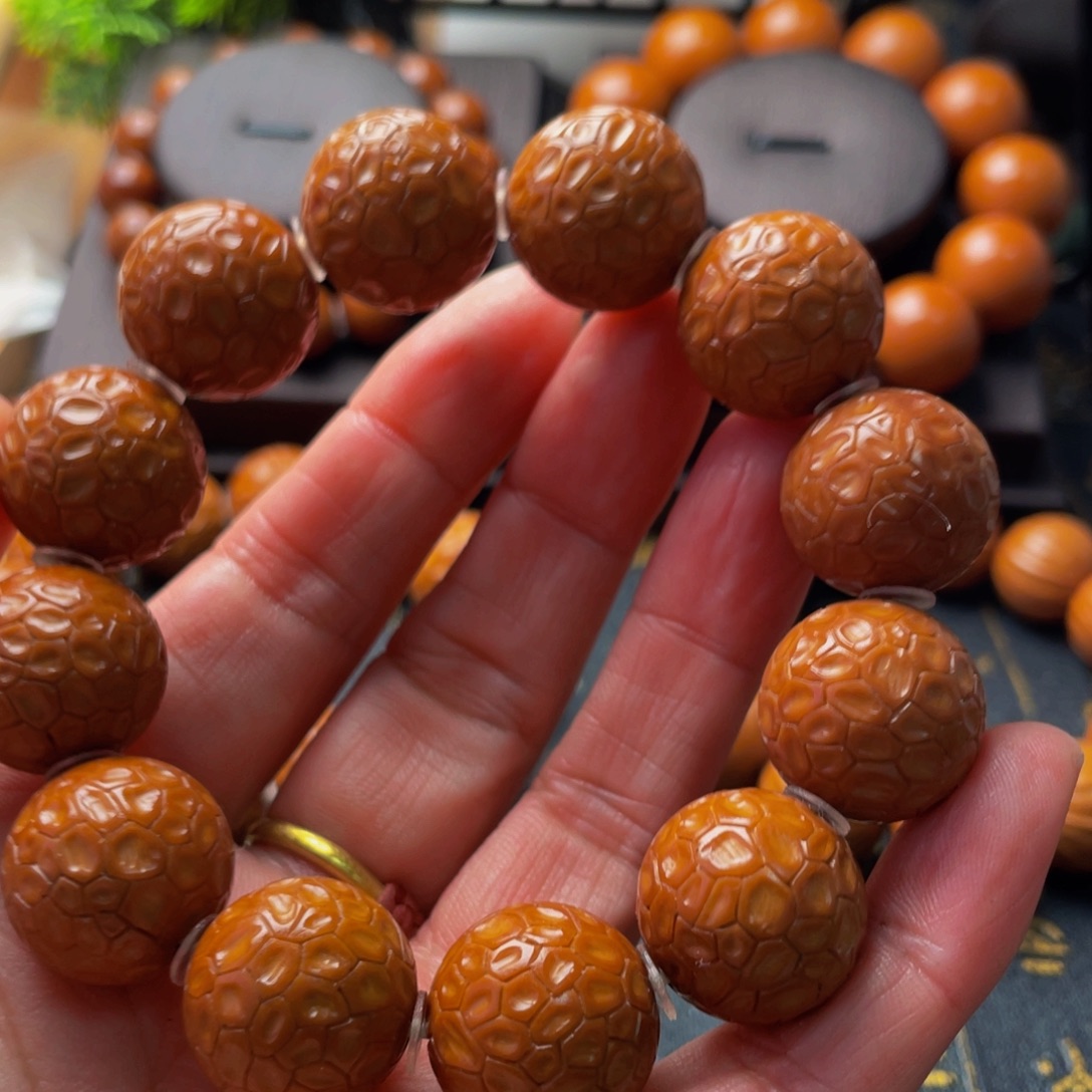 十***梦吊坠橄榄核橄榄1.8